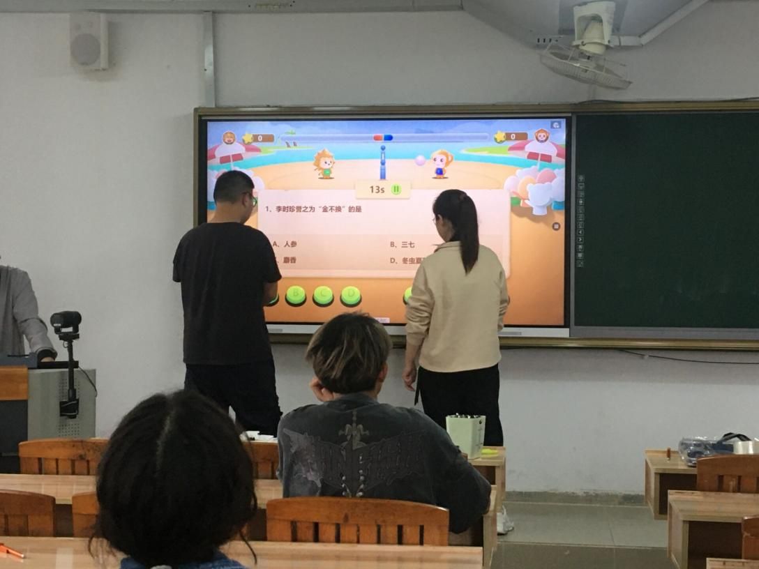 以赛促学激活力，文化传承有新意——我校医学院成功举办首届“药了个药”医药文化创新竞赛